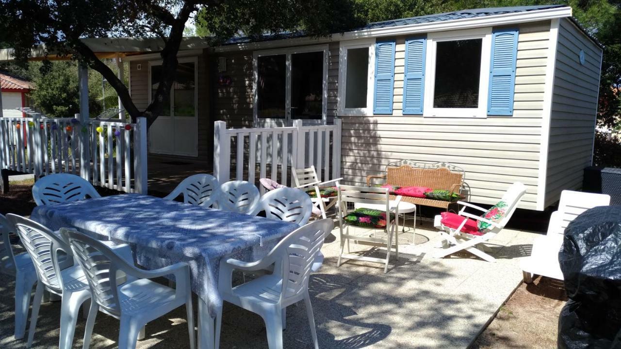 Mobil-Home Le Muy Bagian luar foto