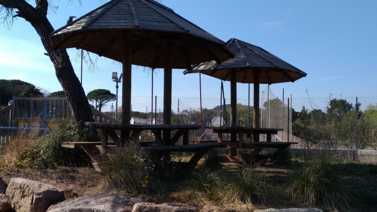Mobil-Home Le Muy Bagian luar foto